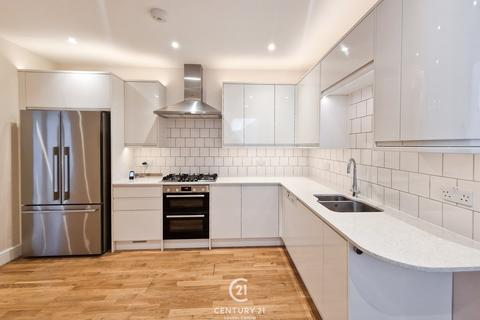 3 bedroom apartment to rent, Bramham Gardens, Earls Court, London, SW5