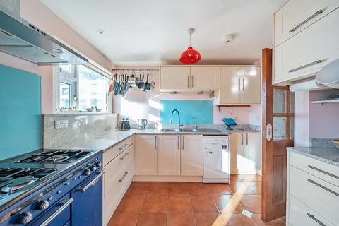 4 bedroom detached house for sale, Chesham,  Buckingahamshire,  HP5