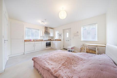 1 bedroom semi-detached house for sale, Bicester,  Oxfordshire,  OX26