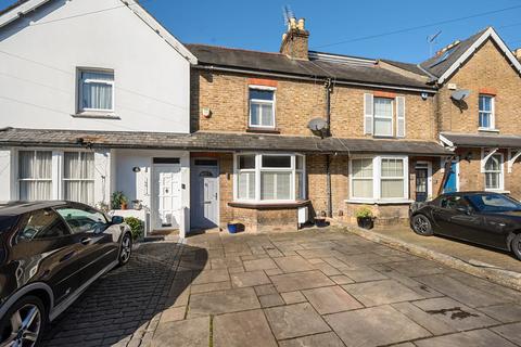 2 bedroom terraced house for sale, High Street, Northwood