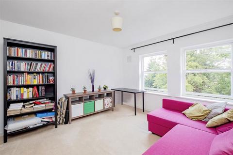 1 bedroom flat to rent, Burnt Ash Hill, London SE12