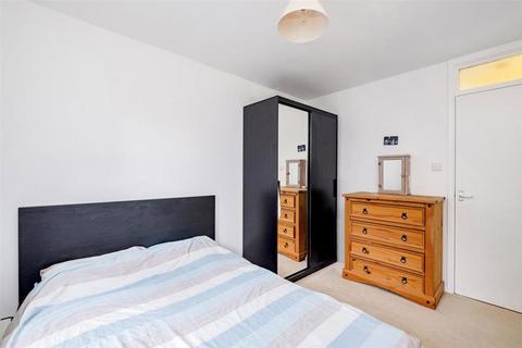 1 bedroom flat to rent, Burnt Ash Hill, London SE12