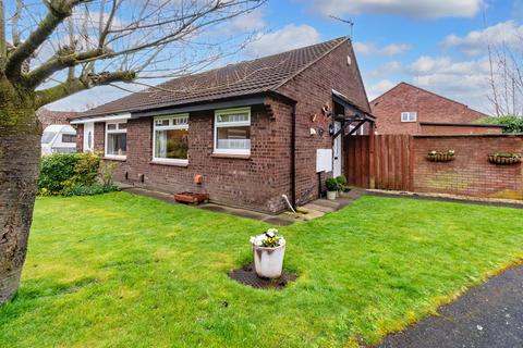 2 bedroom semi-detached bungalow for sale, Welsby Close, Fearnhead, WA2