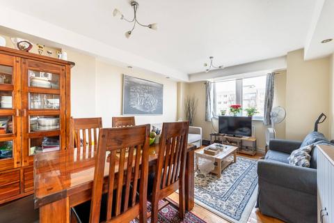 2 bedroom flat for sale, Shoot Up Hill, Mapesbury Estate, London, NW2