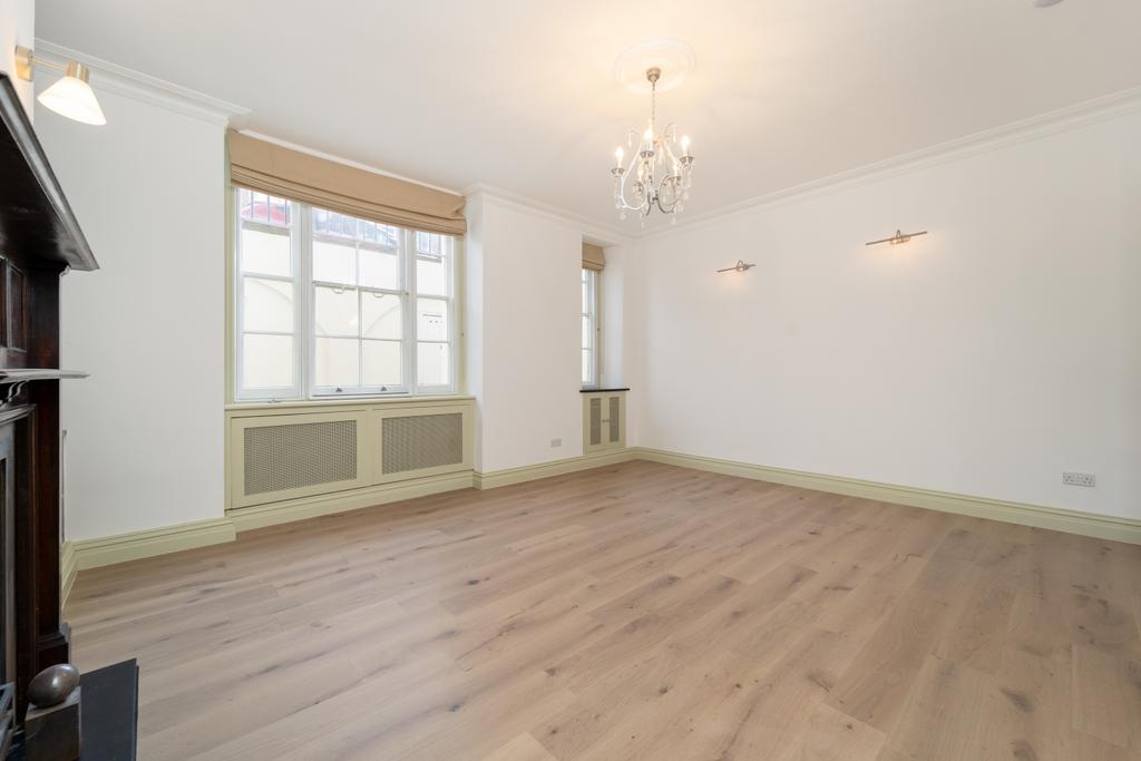 Living Room (4)