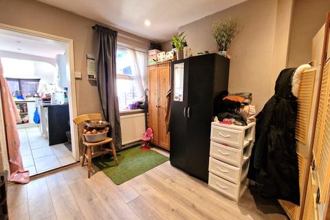 3 bedroom terraced house for sale, LUTON, LU1