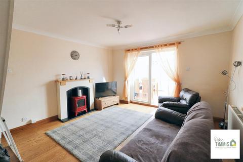 6 Beddow Way, Stoke-on-trent, ST6 6JE