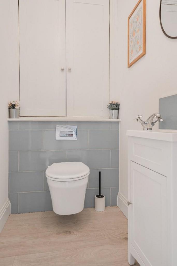 ST GILES CLOSE (10).jpg