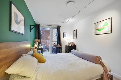 20 Atkins Square, London, E8 1FA