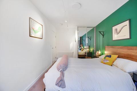 20 Atkins Square, London, E8 1FA
