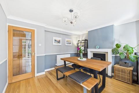 7 Beaver Close, Horsham, RH12 5GB