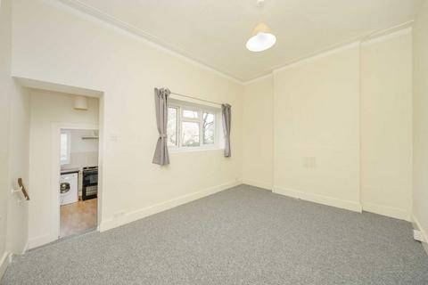 1 bedroom flat to rent, Baker Road, London NW10