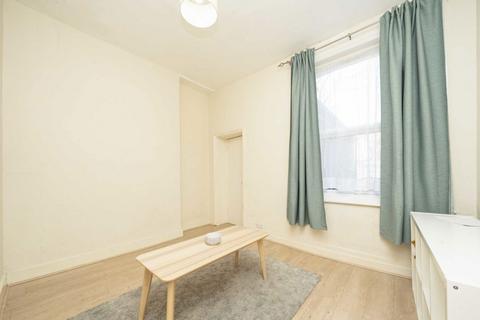 1 bedroom flat to rent, Baker Road, London NW10