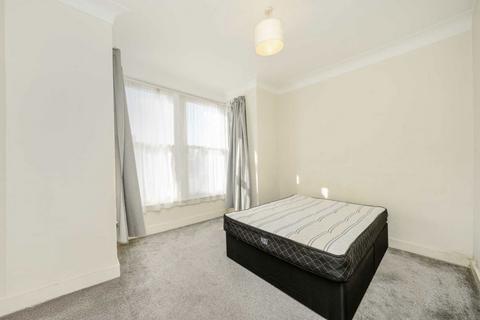 1 bedroom flat to rent, Baker Road, London NW10