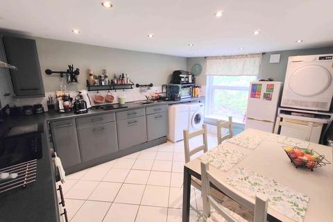 2 bedroom end of terrace house for sale, Vale Bower, Hebden Bridge HX7