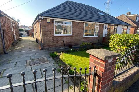 2 bedroom semi-detached bungalow for sale, 15 Kirby Avenue, Chadderton, OL9 9PF