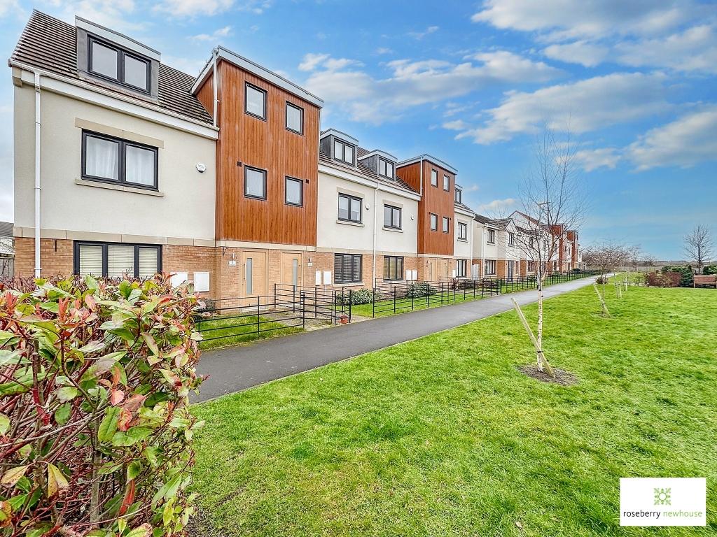 The Oval, Eaglescliffe TS16 3 bed terraced house - £235,000