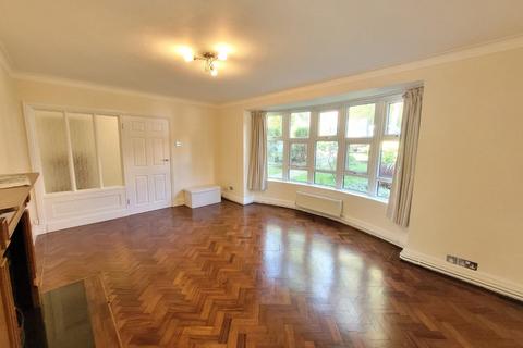 2 bedroom maisonette to rent, Baird Gardens, London, SE19