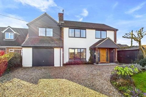 5 bedroom detached house for sale, High Street North, Stewkley LU7