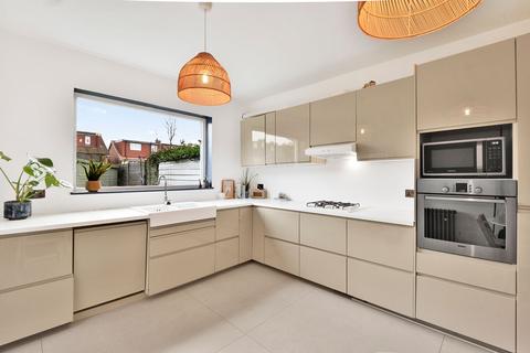 5 bedroom terraced house for sale, Goldsmith Avenue, London, W3