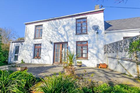 2 bedroom cottage for sale, Trenowah Road, St. Austell, Cornwall, PL25