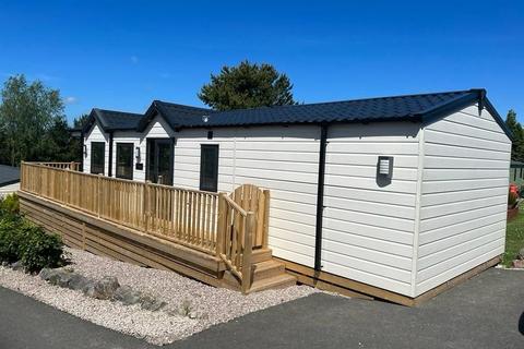 2 bedroom lodge for sale, Carnforth Lancashire