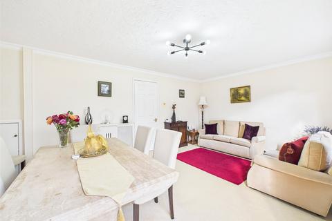 3 bedroom end of terrace house for sale, The Meridians, Christchurch, Dorset, BH23