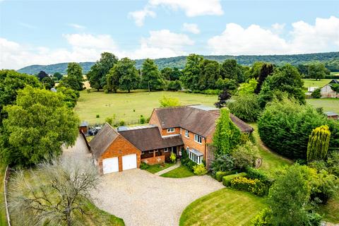 5 bedroom detached house for sale, High Street, Kingston Blount, Chinnor, Oxfordshire, OX39