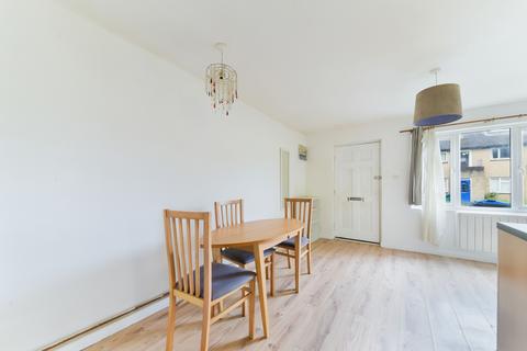 1 bedroom ground floor maisonette to rent, Thorburn Way, Colliers Wood, SW19