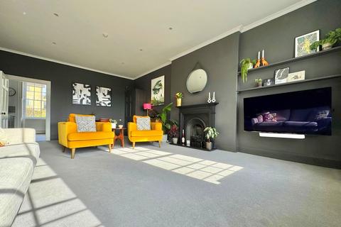 3 bedroom apartment for sale, Church Street, Widcombe, Bath