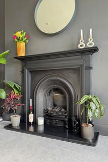 3 bedroom apartment for sale, Church Street, Widcombe, Bath