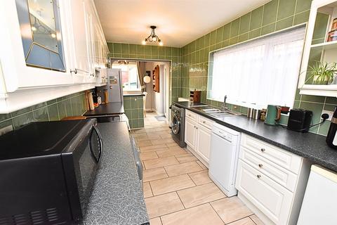 25 Berkeley Road, Cleethorpes, DN35 0NU