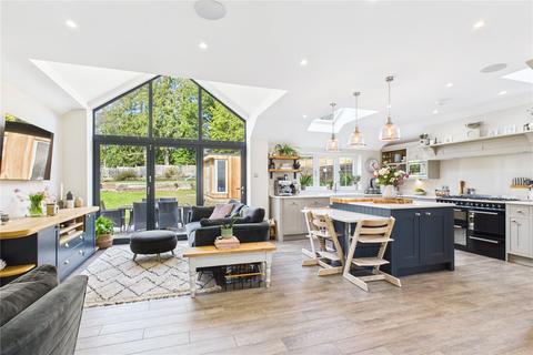 undefined, Bath Road, Calcot, Reading, Berkshire, RG31