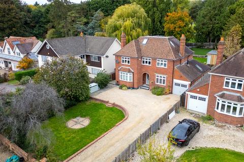 Bath Road, Calcot, Reading, Berkshire, RG31