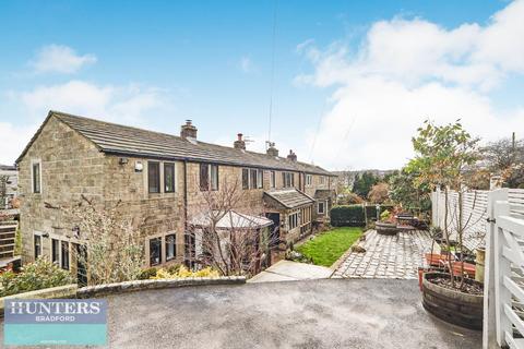 Sykes Lane, Oakworth, Keighley, West Yorkshire, BD22 7JT