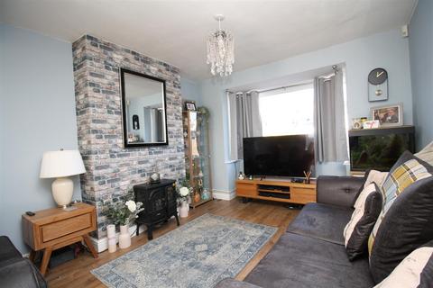 201 Buckingham Road, Bletchley, Milton Keynes, MK3 5JF