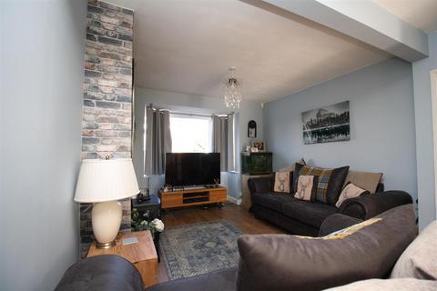 201 Buckingham Road, Bletchley, Milton Keynes, MK3 5JF