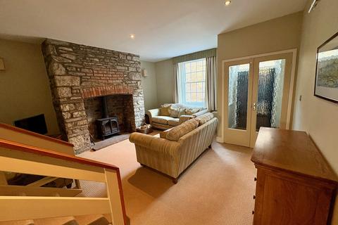 2 bedroom cottage for sale, Llangattock, Crickhowell, Powys.