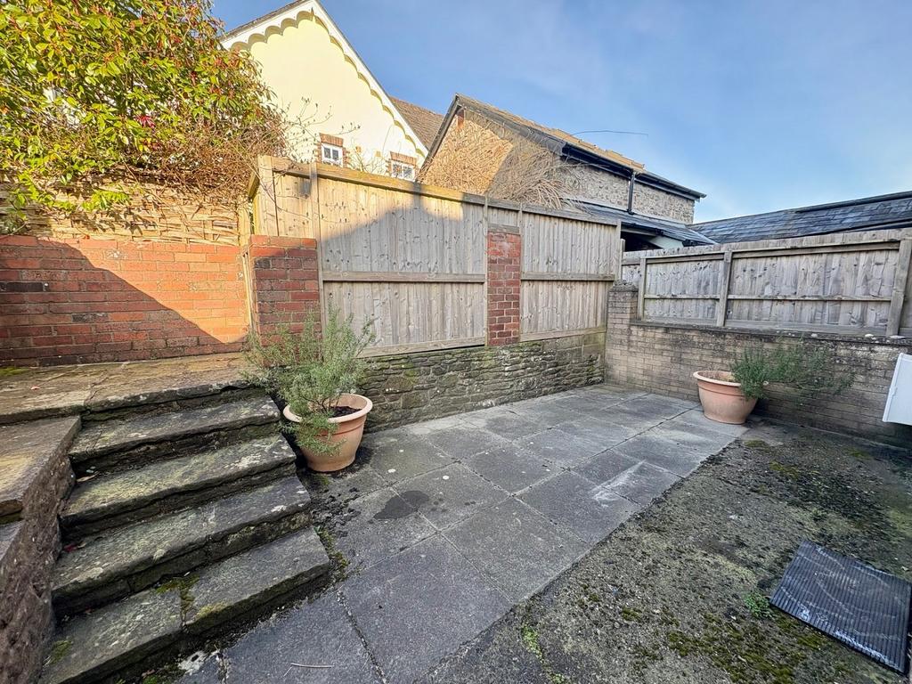 Rear Courtyard