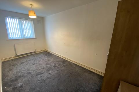 undefined, Kearsley Close, Walton, Liverpool, L4