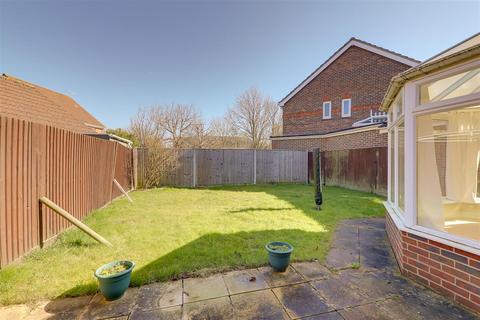 3 bedroom detached house for sale, Squadron Drive, Worthing BN13