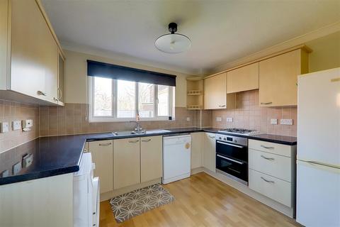 3 bedroom detached house for sale, Squadron Drive, Worthing BN13