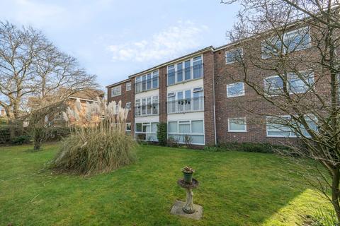 2 bedroom apartment for sale, Carshalton Lodge, 89 Oatlands Drive, Weybridge