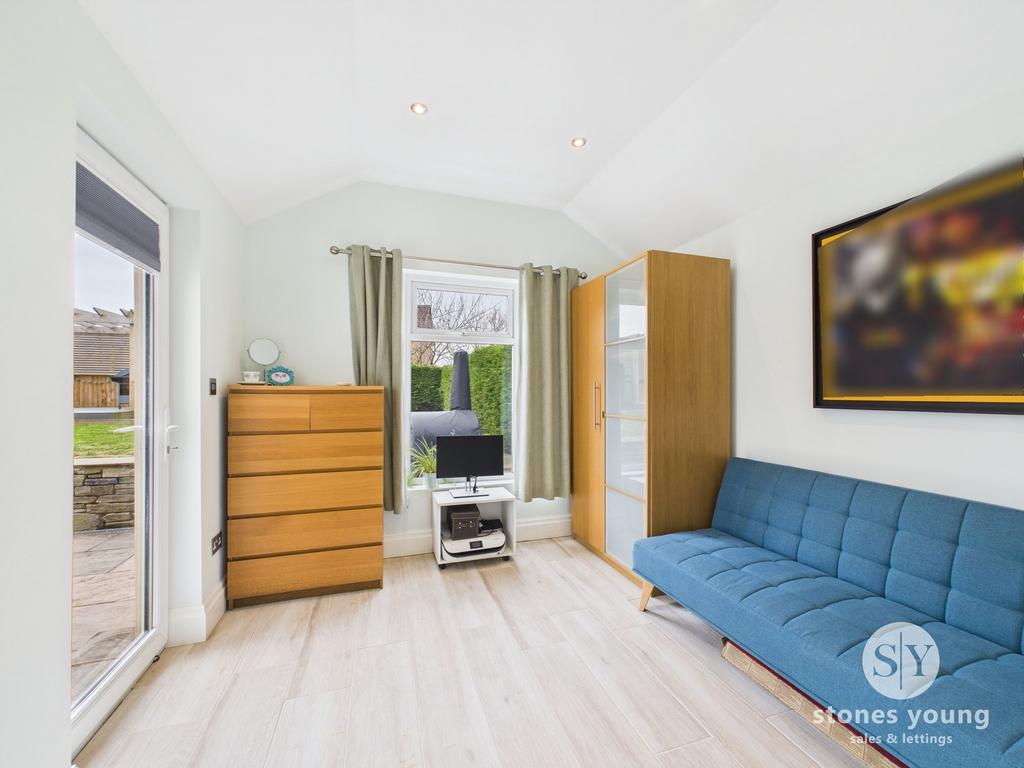Bedroom Three / Office / Snug