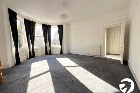 2 bedroom flat for sale, Eltham Road, London, SE12