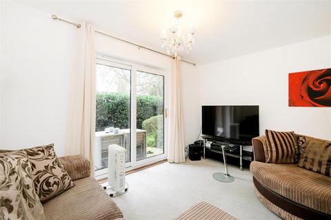 1 bedroom apartment for sale, Maple Gate, Loughton