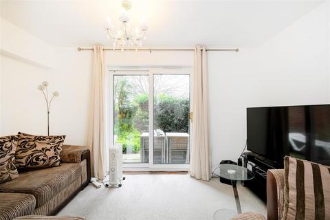 53 Maple Gate, Loughton, IG10 1PS