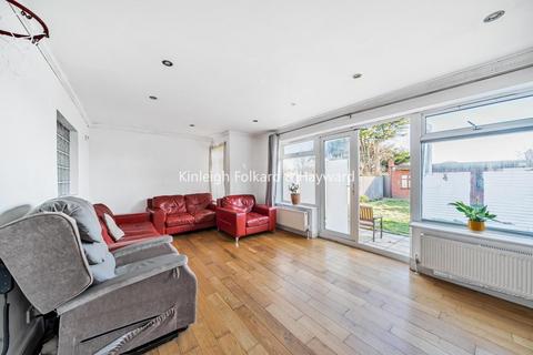 3 bedroom semi-detached house for sale, Summers Lane, North Finchley