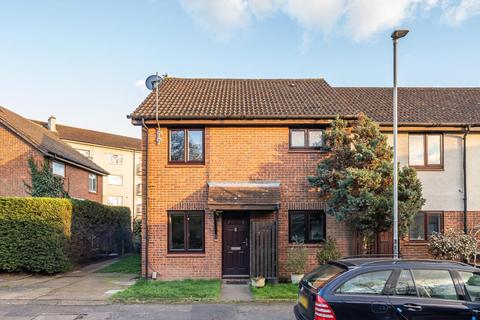 1 bedroom end of terrace house for sale, Haygreen Close, Kingston upon Thames