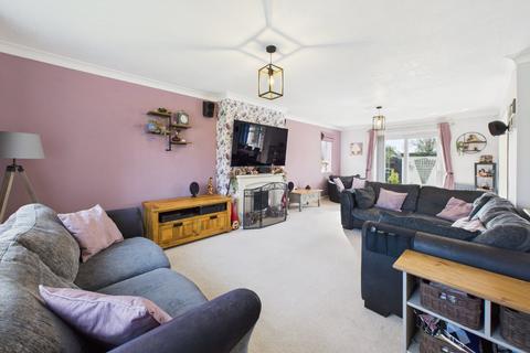 5 Greenhayes, Broadstone, BH18 8LZ